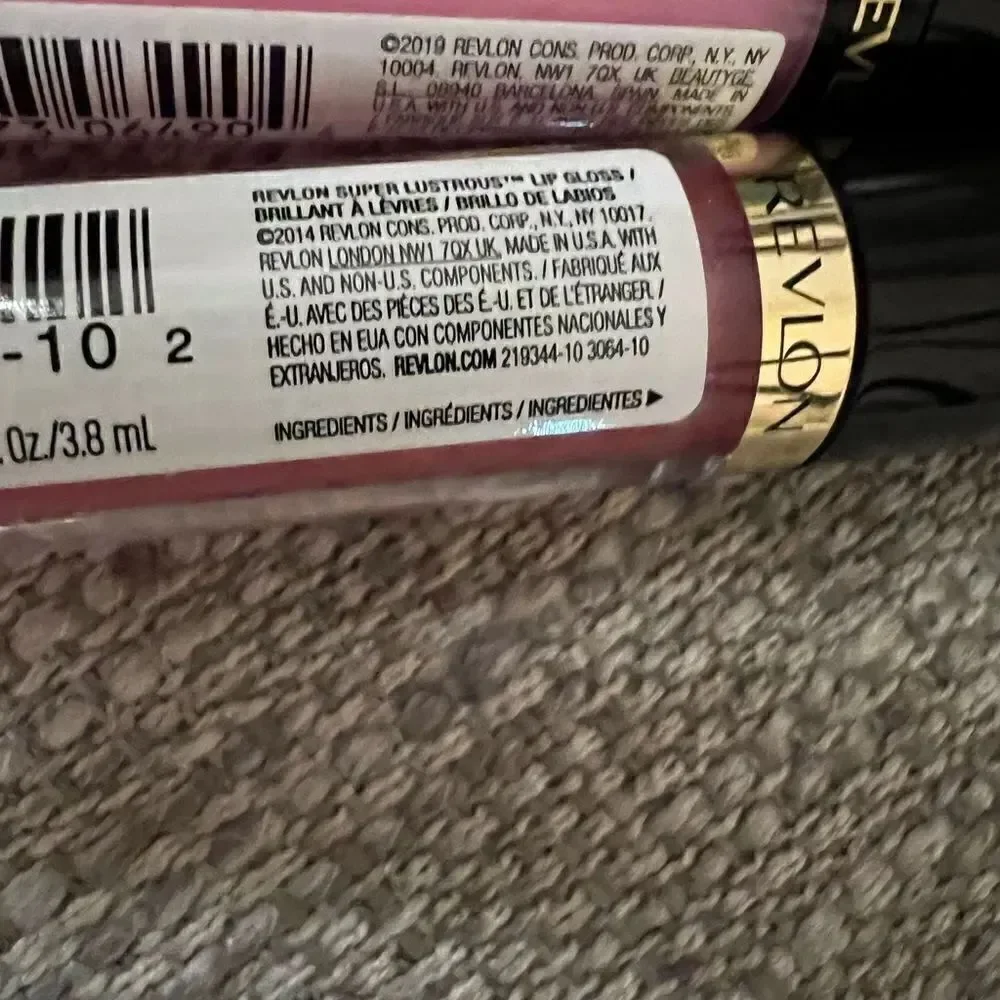 Bundle of Revlon pink lip glosses